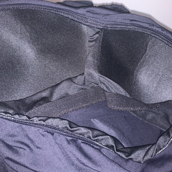 Gap M Halter Tie Bottom Swim Top Black NWT - Picture 4 of 4